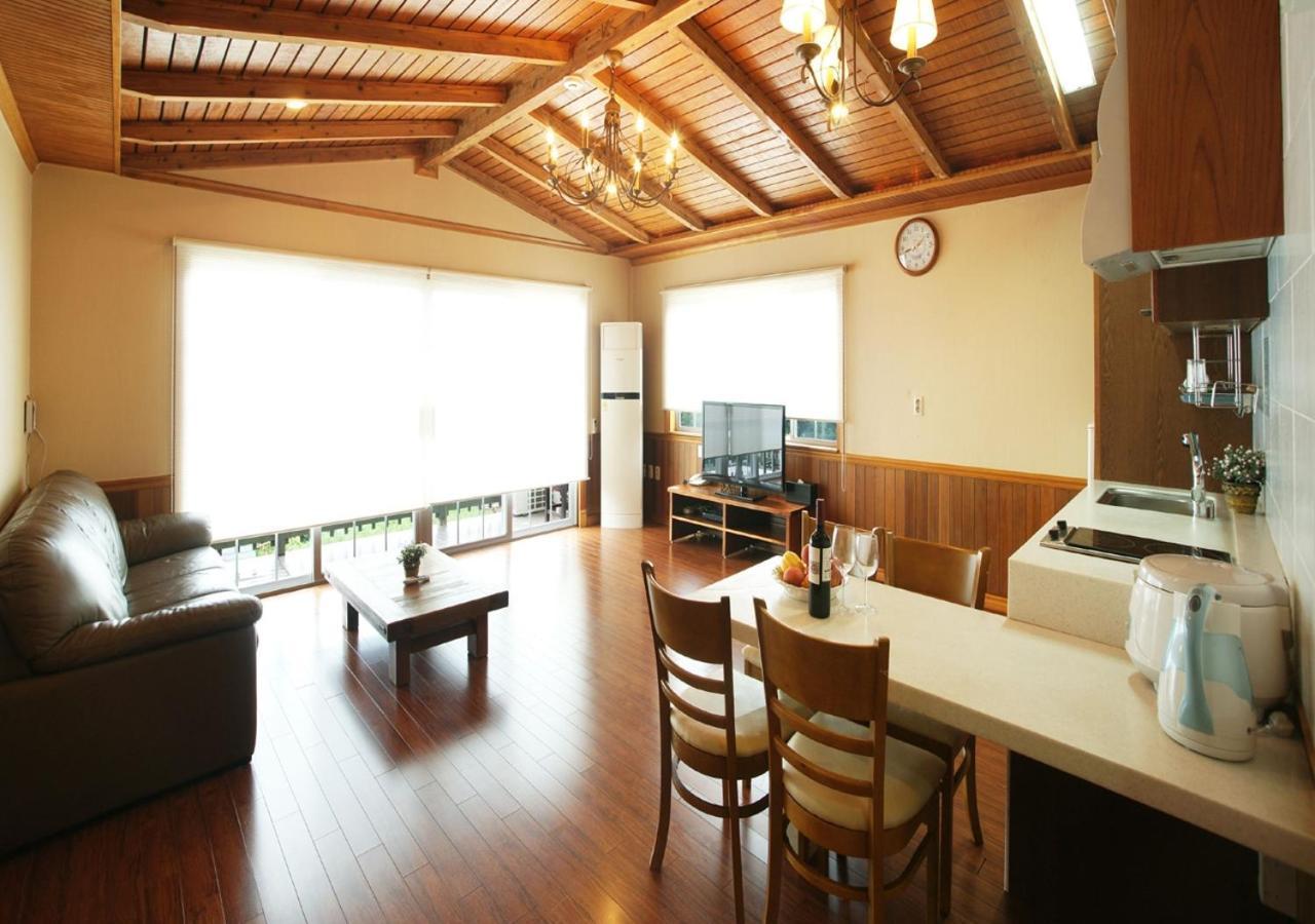 Uts Village Jeju Exterior foto